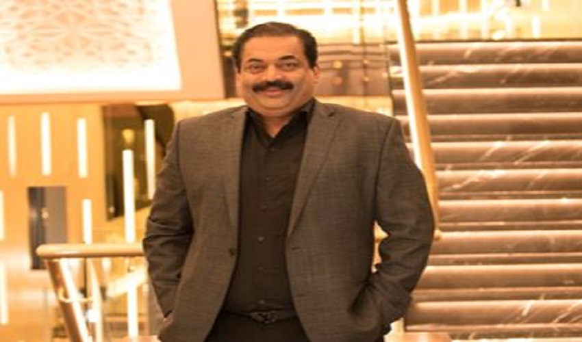 confident group owner cj roy